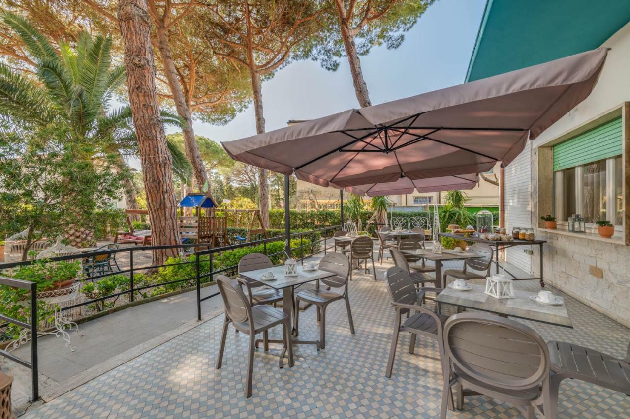 Hotel Massimo Marina di Cecina Eksteriør bilde