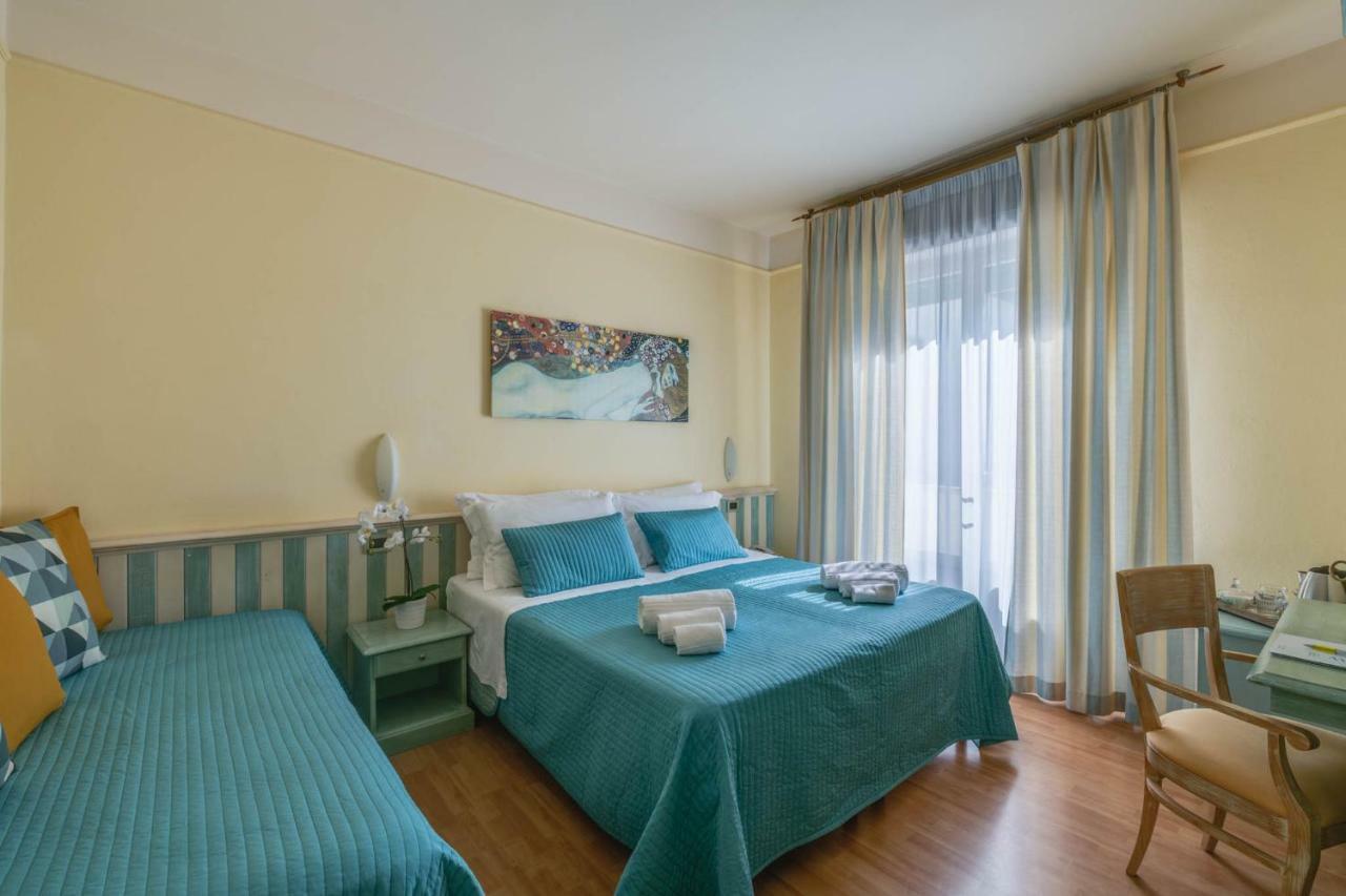 Hotel Massimo Marina di Cecina Eksteriør bilde